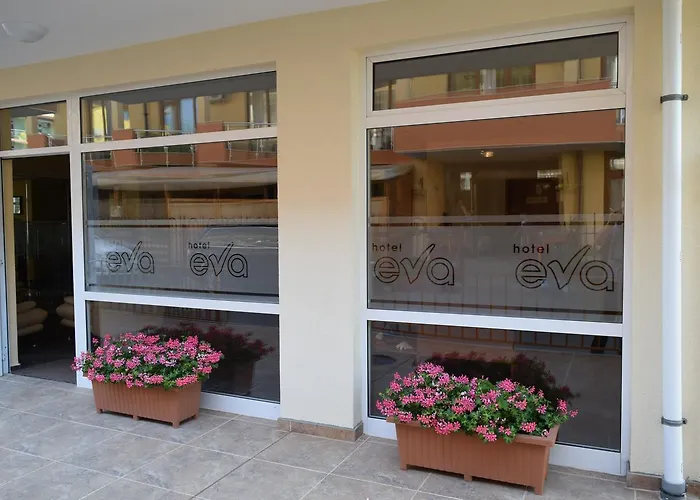 Hotel Eva מלון 2*