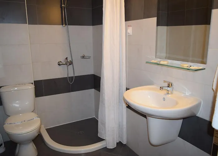 Hotel Eva 2* רבדה