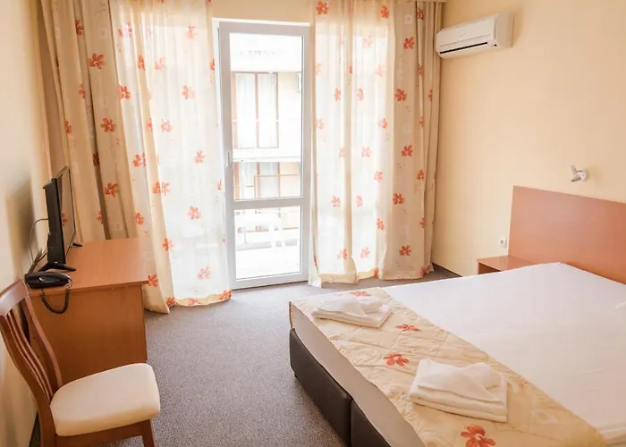 Hotel Eva מלון רבדה